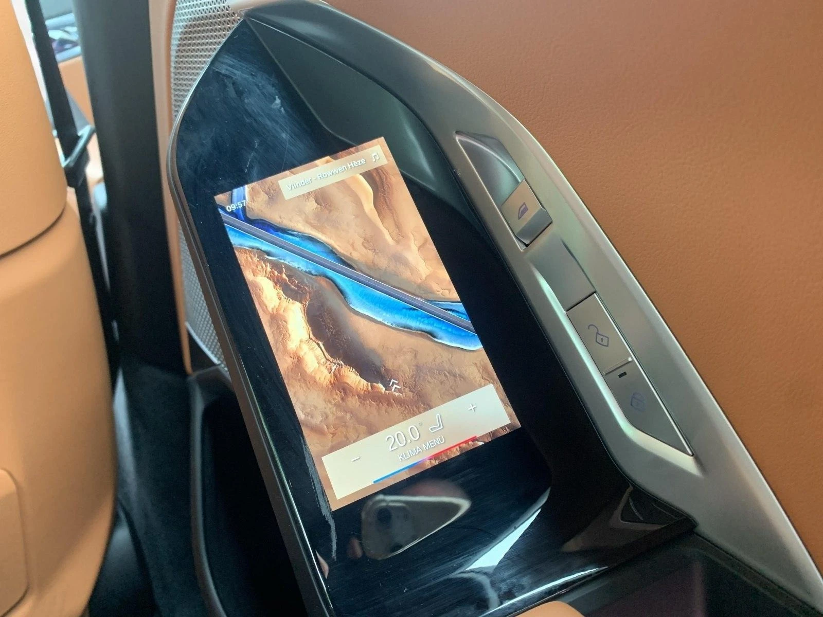 BMW i7 eDRIVE50 M-SPORT PAKET HEAD UP PANO B&W | Mobile.bg � ����������� 13