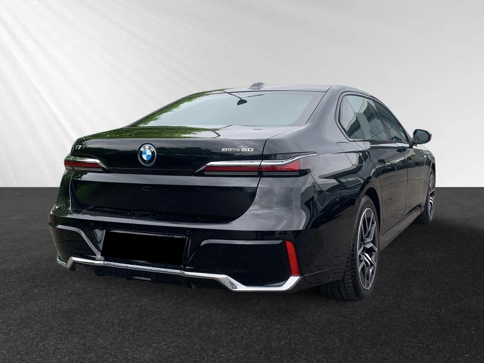 BMW i7 eDRIVE50 M-SPORT PAKET HEAD UP PANO B&W - изображение 6