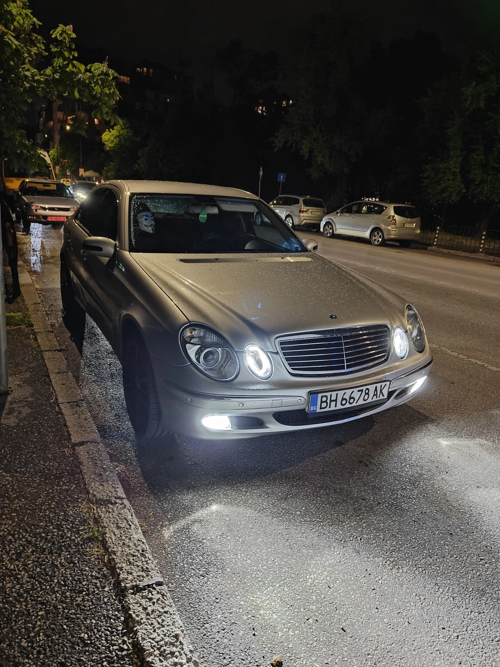 Mercedes-Benz E 320 W211 - изображение 3