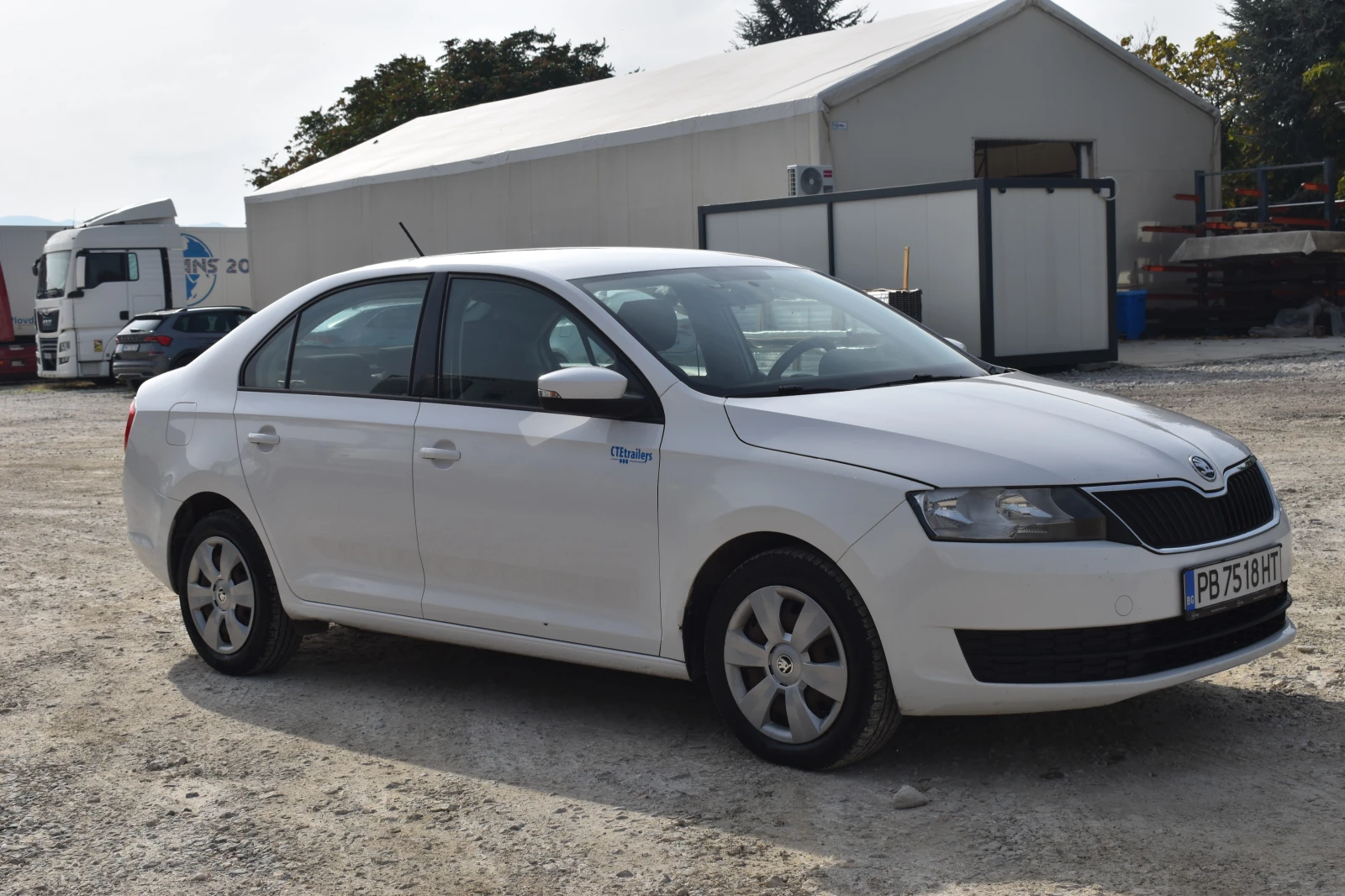 Skoda Rapid 1.6 TDI - изображение 7