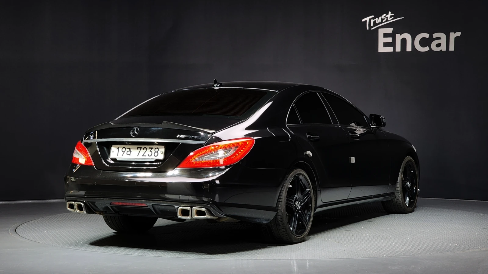 Mercedes-Benz CLS 350 AMG Sport Package - изображение 2