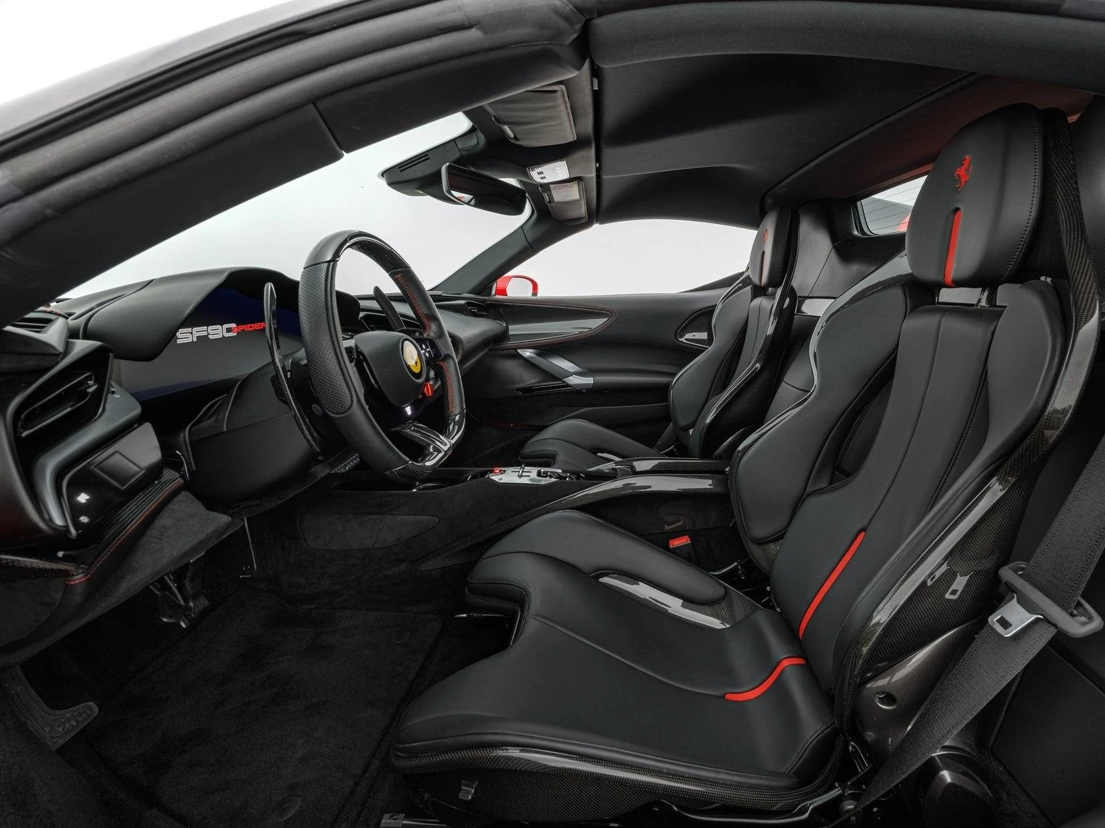Ferrari SF 90 SPIDER/ASSETTO FIORANO/CARBON/CERAMIC/CAMERA/ | Mobile.bg   9
