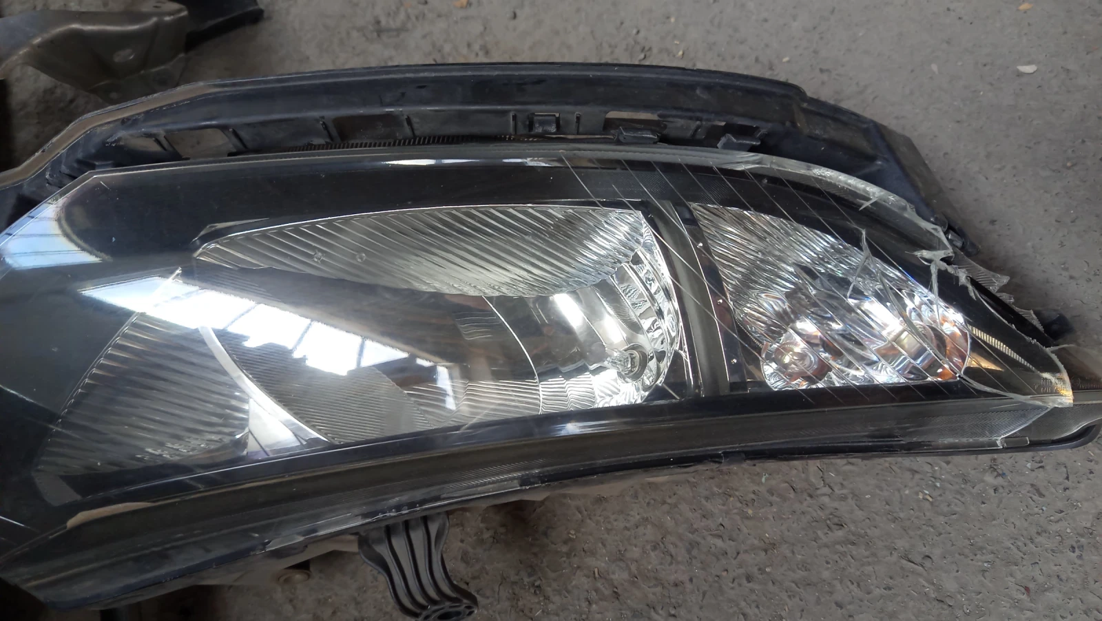 Toyota Auris  - изображение 10