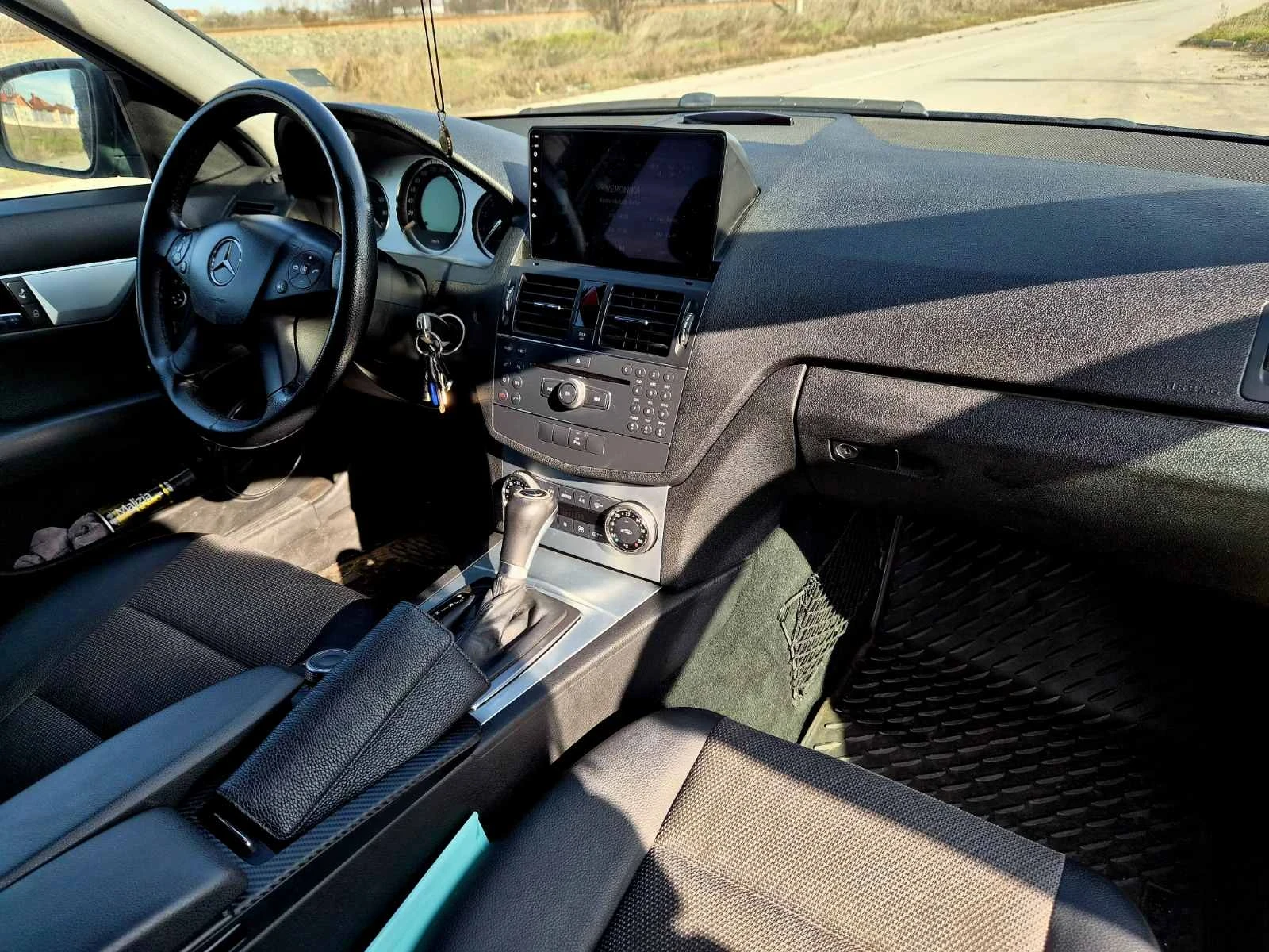 Mercedes-Benz C 200  - изображение 7