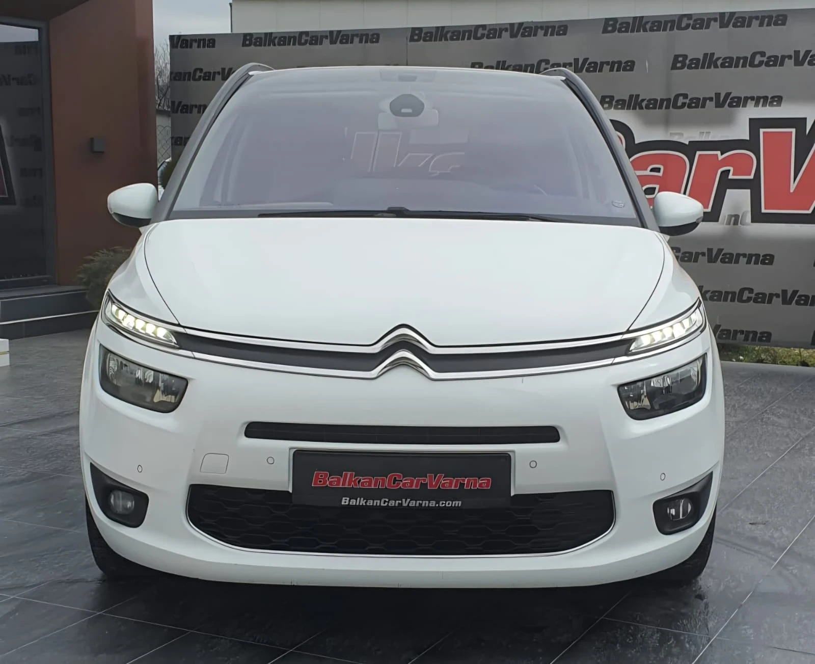 Citroen Grand C4 Picasso 1.6 е-HDI Exclusive 7места - изображение 2