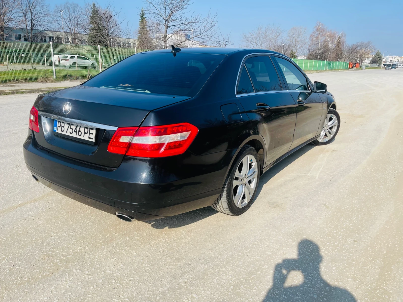 Mercedes-Benz E 350, снимка 6 - Автомобили и джипове - 54261309