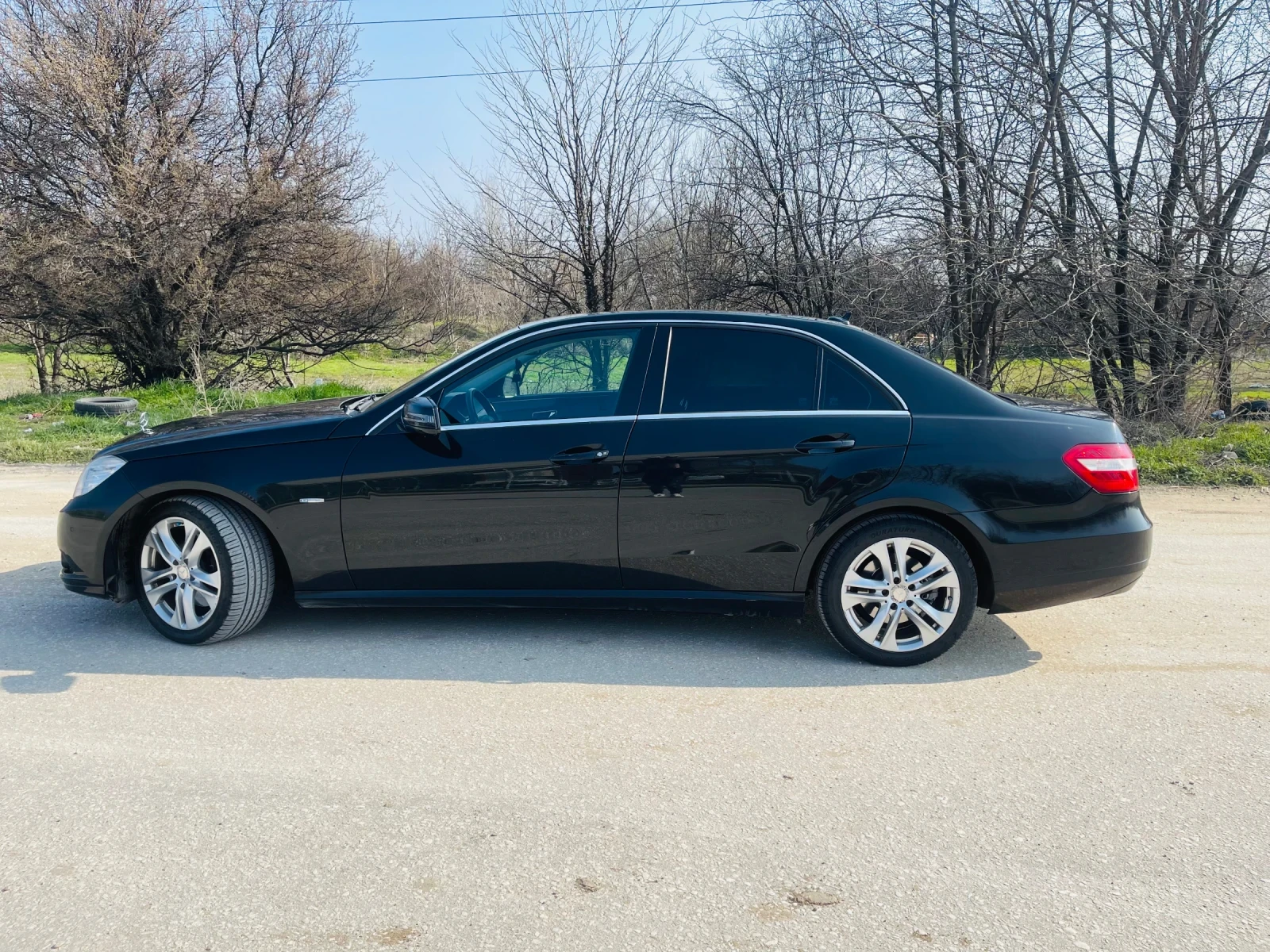 Mercedes-Benz E 350, снимка 4 - Автомобили и джипове - 54261309