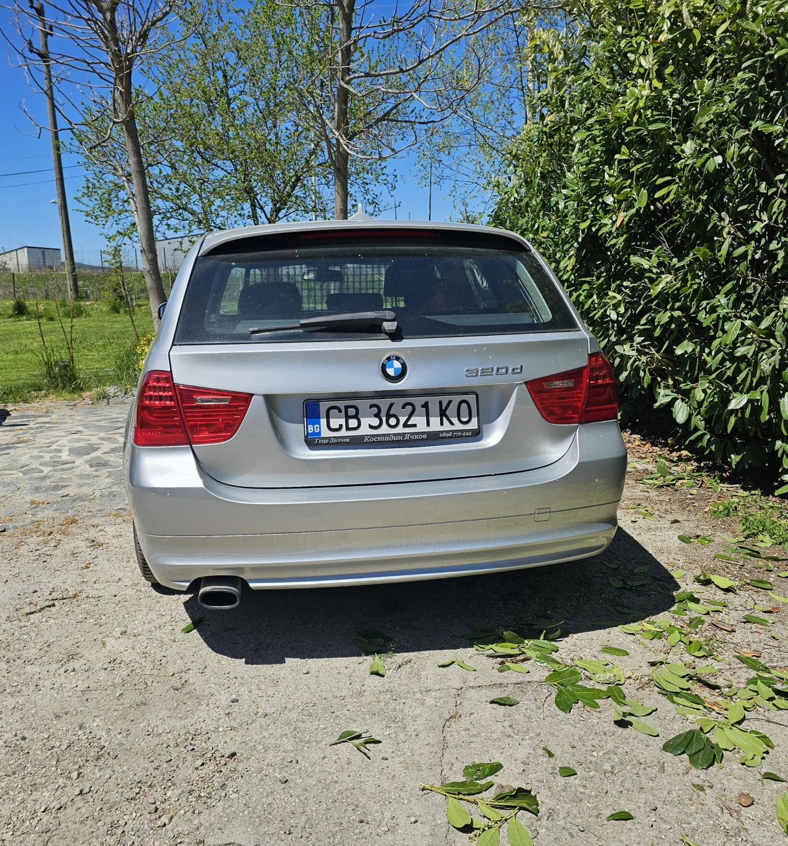 BMW 320 320D, снимка 4 - Автомобили и джипове - 54443101