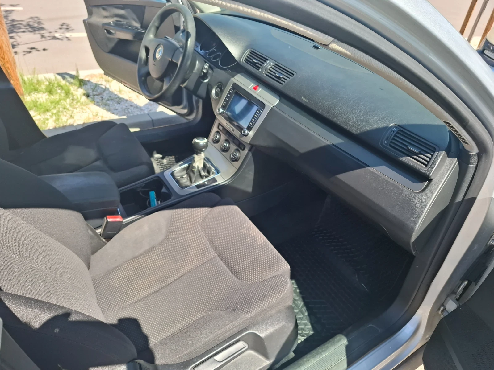 VW Passat, снимка 8 - Автомобили и джипове - 54666894