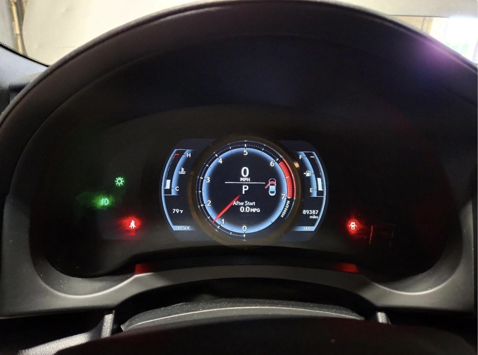Lexus RC 200t F SPORT / ���� �� ����: 23.06 | Mobile.bg � ����������� 9