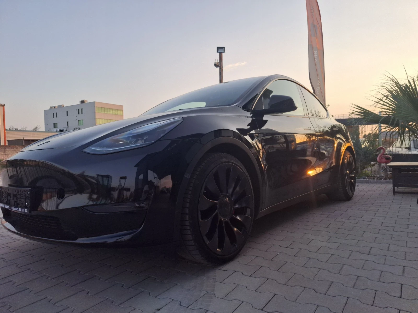 Tesla Model Y Performance * * AWD * * LongRange , снимка 2 - Автомобили и джипове - 55436382