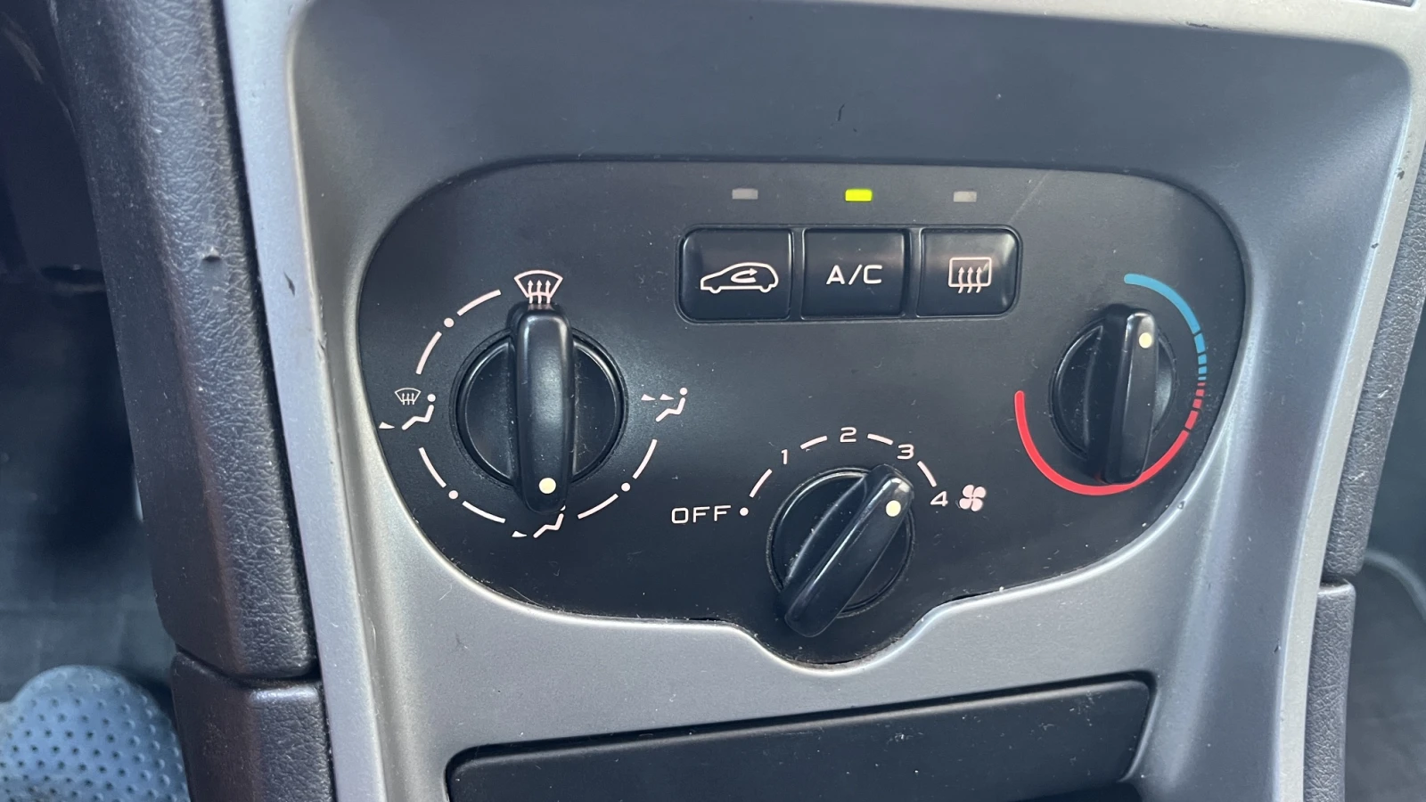Peugeot 307, снимка 13 - Автомобили и джипове - 55673133