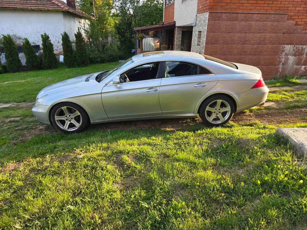 Mercedes-Benz CLS 320