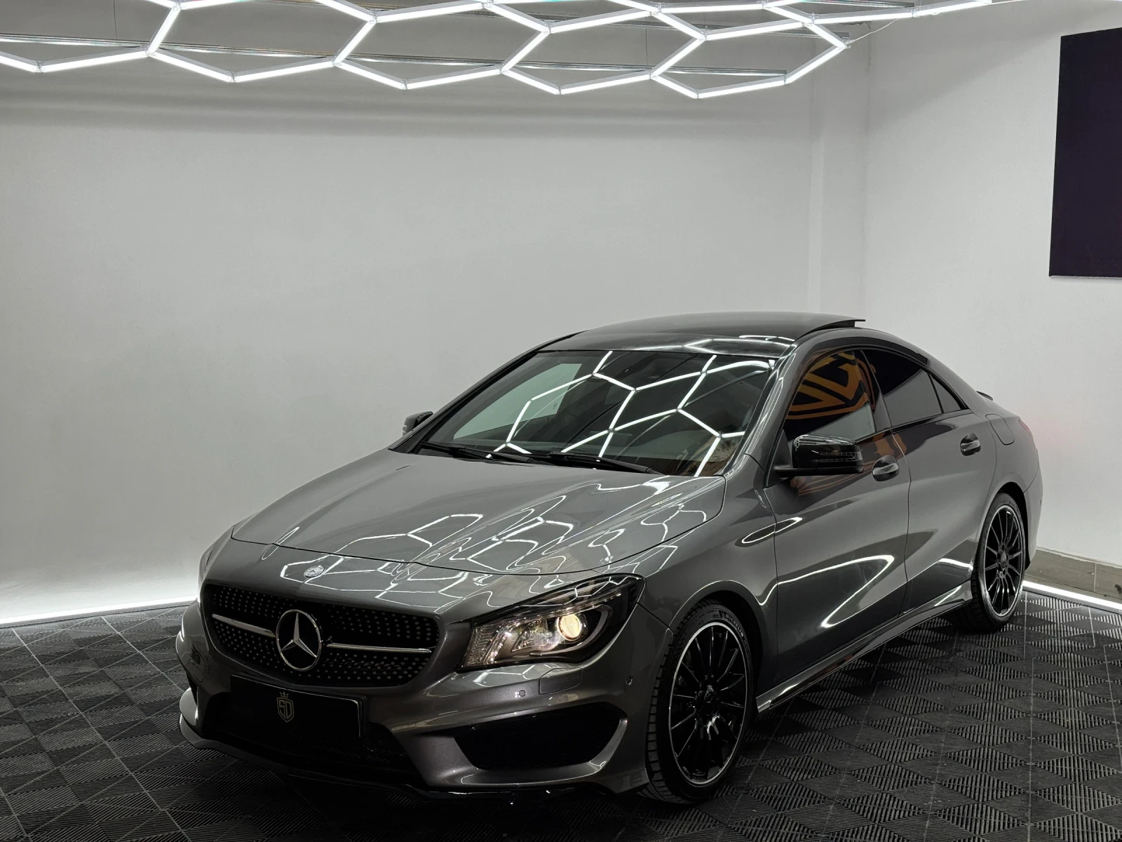 Mercedes-Benz CLA 220 AMG/ PANORAMA/FULL, снимка 2 - Автомобили и джипове - 55890019