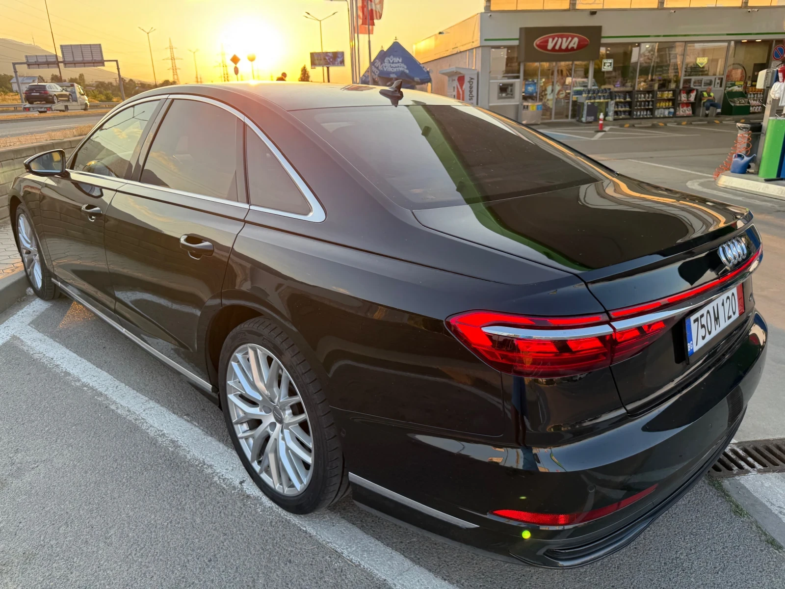 Audi A8 60 TFSI V8 , снимка 5 - Автомобили и джипове - 56006093