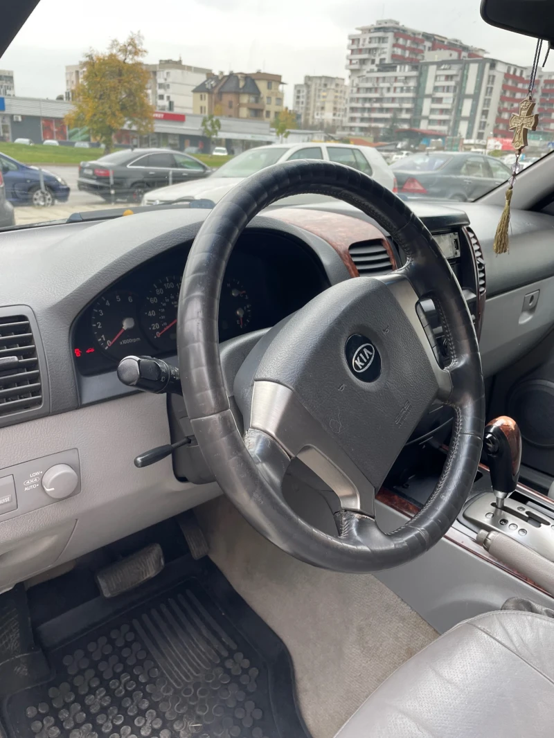 Kia Sorento, снимка 4 - Автомобили и джипове - 47822790