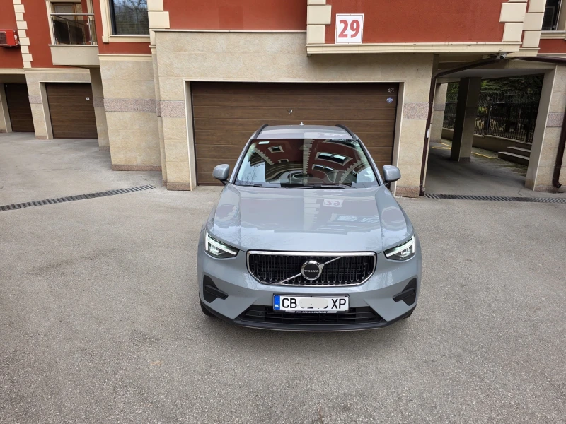 Volvo XC40 В ГАРАНЦИЯ АВТОМАТ, снимка 2 - Автомобили и джипове - 48822234