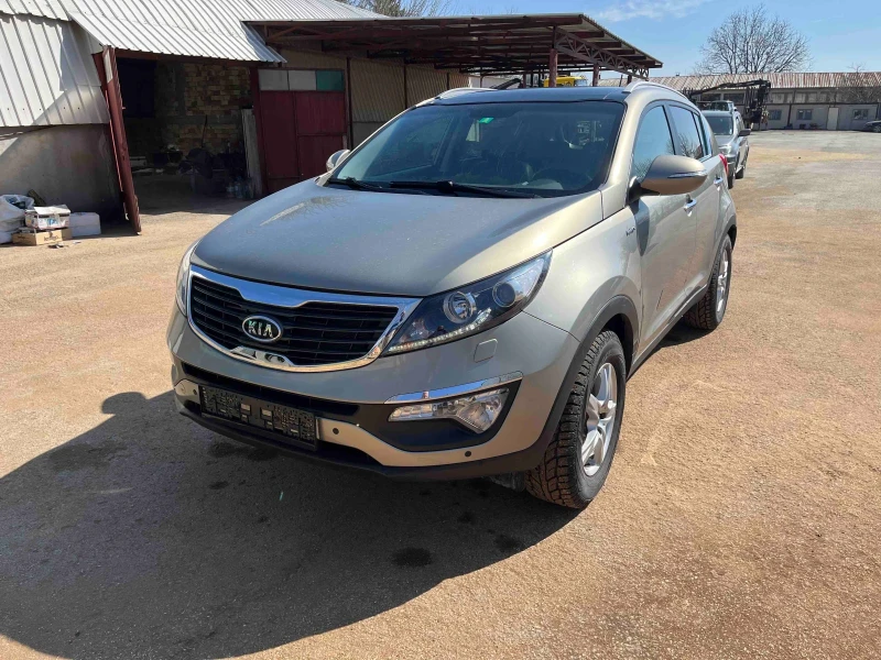 Kia Sportage, снимка 7 - Автомобили и джипове - 49455587