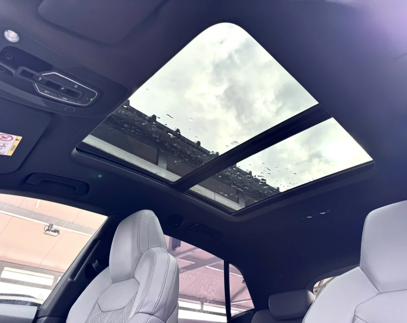 Audi Q8 S-LINE#MATRIX#PANORAMA#ОБДУХВАНЕ#AIRMAT#KEYLESS, снимка 13 - Автомобили и джипове - 51969777