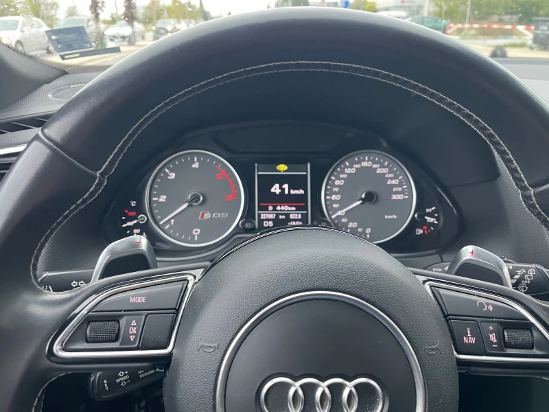Audi SQ5, снимка 5 - Автомобили и джипове - 53325037