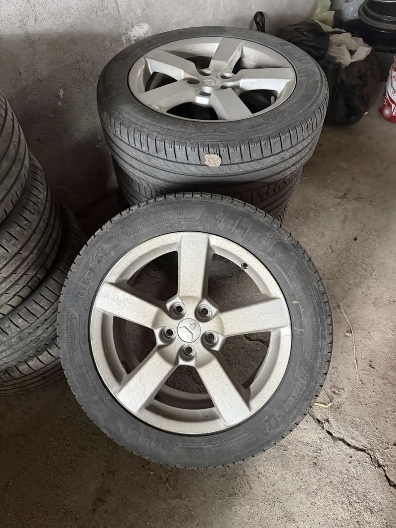 Mitsubishi Outlander, снимка 6 - Автомобили и джипове - 53343218