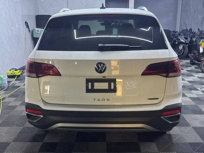VW Taos АвтоКредит* (ЦЕНА ДО БГ)* , снимка 6 - Автомобили и джипове - 54040186