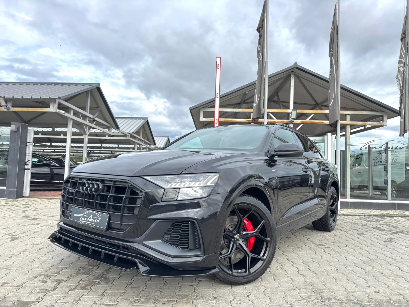 Audi Q8 S-LINE#MATRIX#PANORAMA#ОБДУХВАНЕ#AIRMAT#KEYLESS, снимка 1