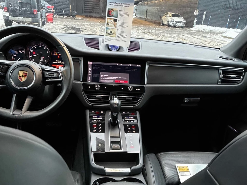 Porsche Macan * AWD * CARFAX * БЕЗ ПЪРВОНАЧАЛНА ВНОСКА - изображение 9