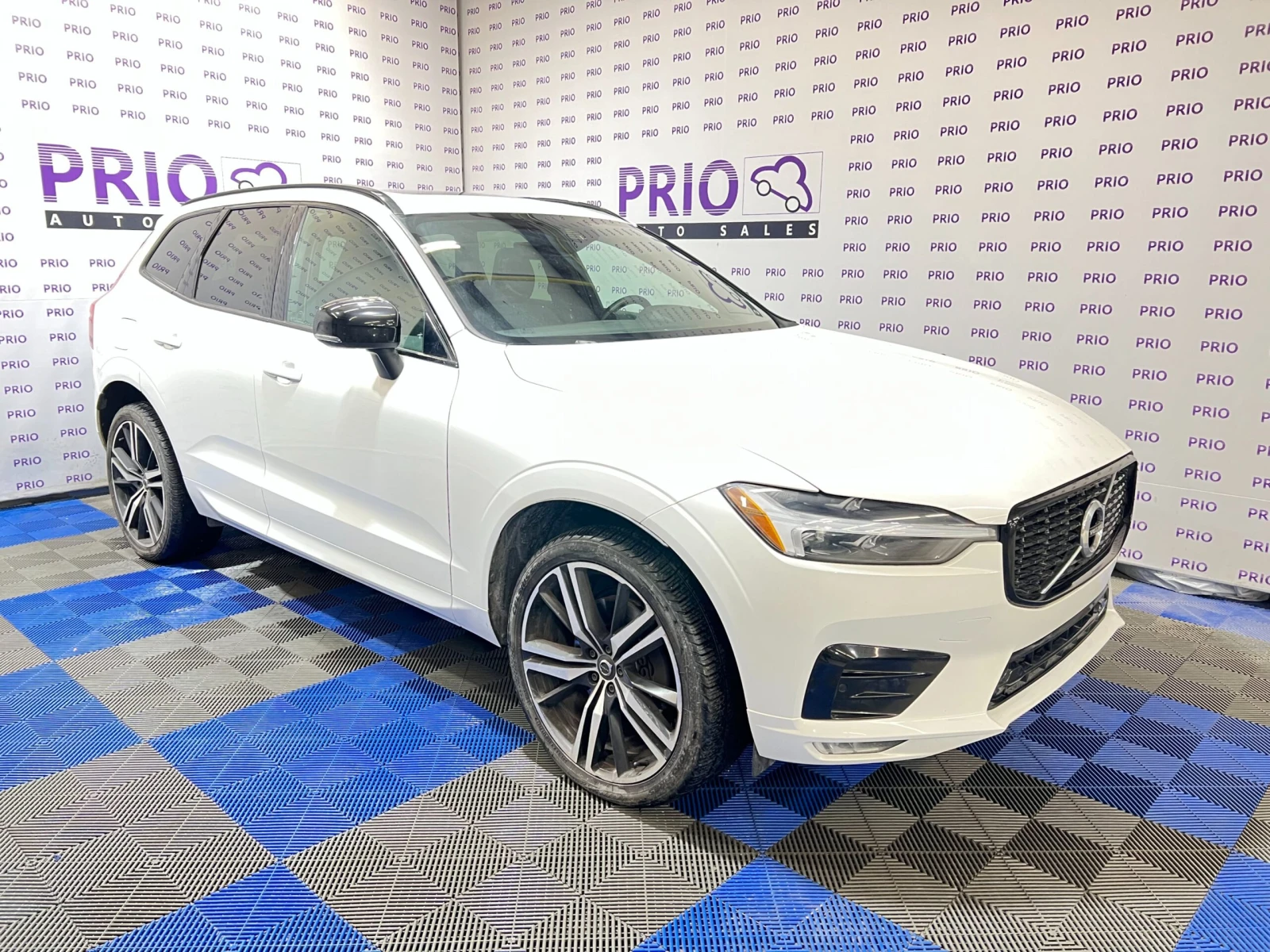 Volvo XC60 T6 R-Design AWD, снимка 5 - Автомобили и джипове - 53903398