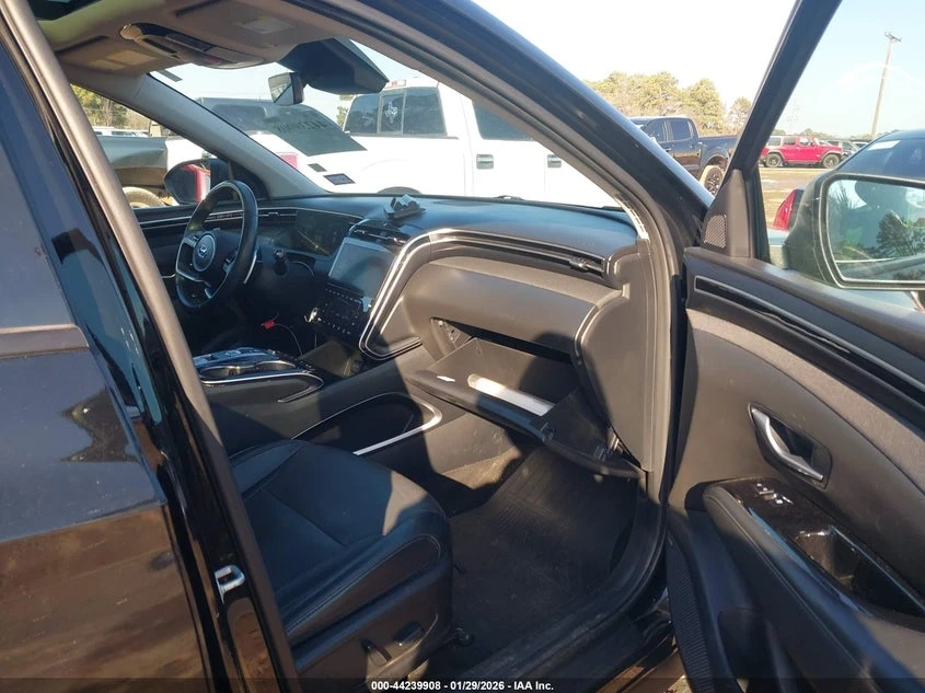 Hyundai Tucson 2.5l Limited, снимка 5 - Автомобили и джипове - 54098081