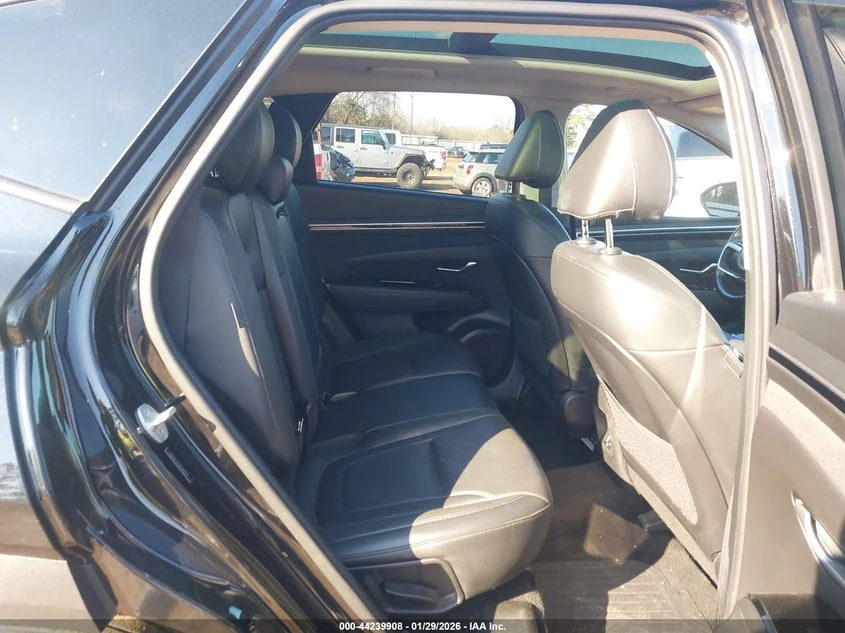 Hyundai Tucson 2.5l Limited, снимка 8 - Автомобили и джипове - 54098081