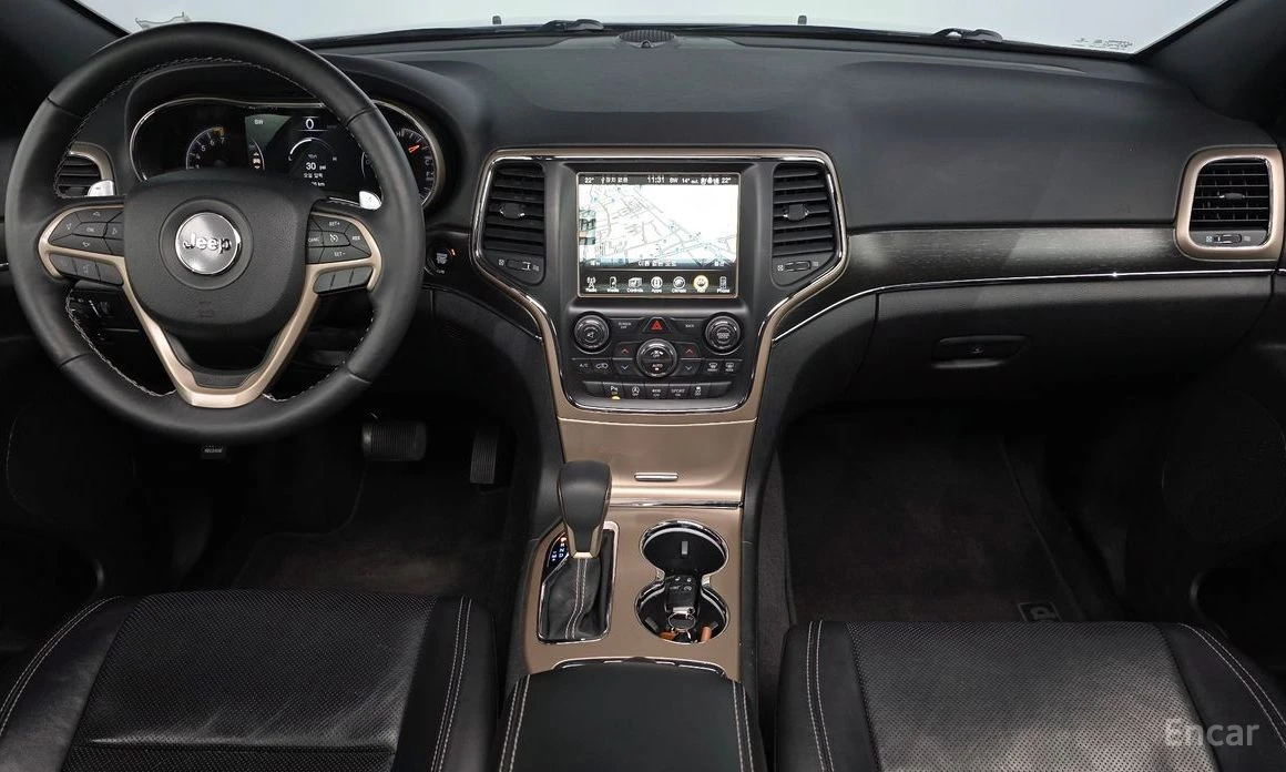 Jeep Grand cherokee 3.6 LIMITED* ПОДГРЕВ* ОБДУХВАНЕ* PANORAMA* КАМЕРА*, снимка 9 - Автомобили и джипове - 54241137