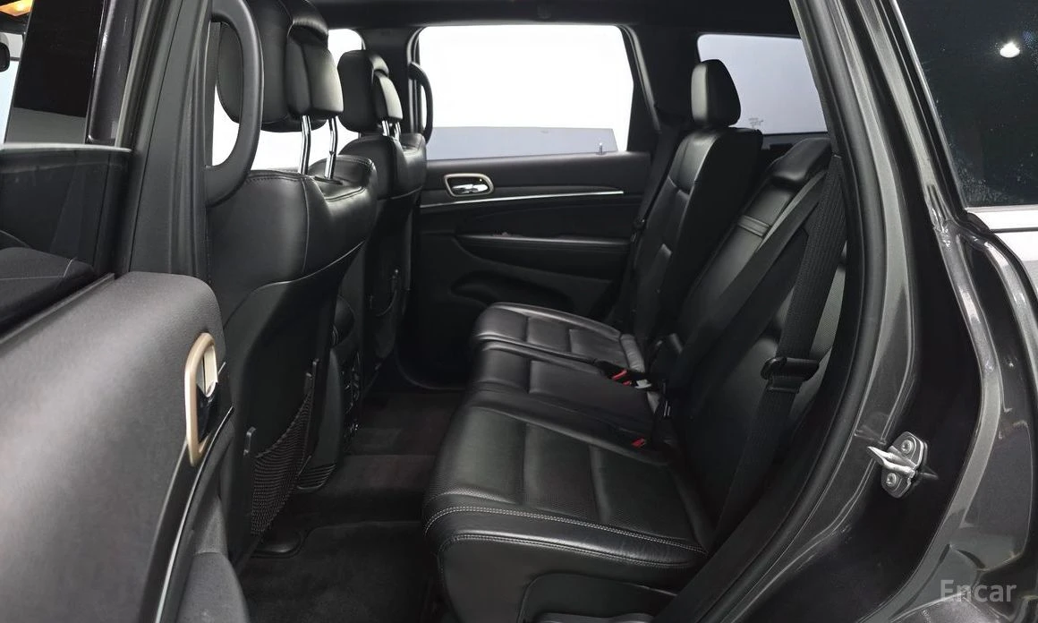 Jeep Grand cherokee 3.6 LIMITED* ПОДГРЕВ* ОБДУХВАНЕ* PANORAMA* КАМЕРА*, снимка 16 - Автомобили и джипове - 54241137