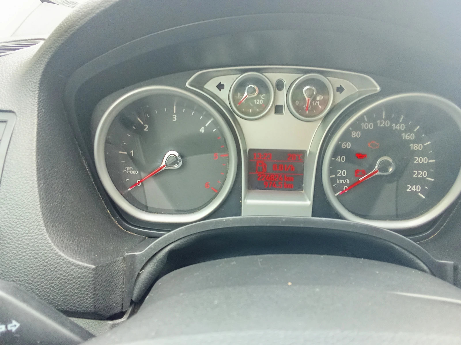 Ford Kuga, снимка 3 - Автомобили и джипове - 54704691