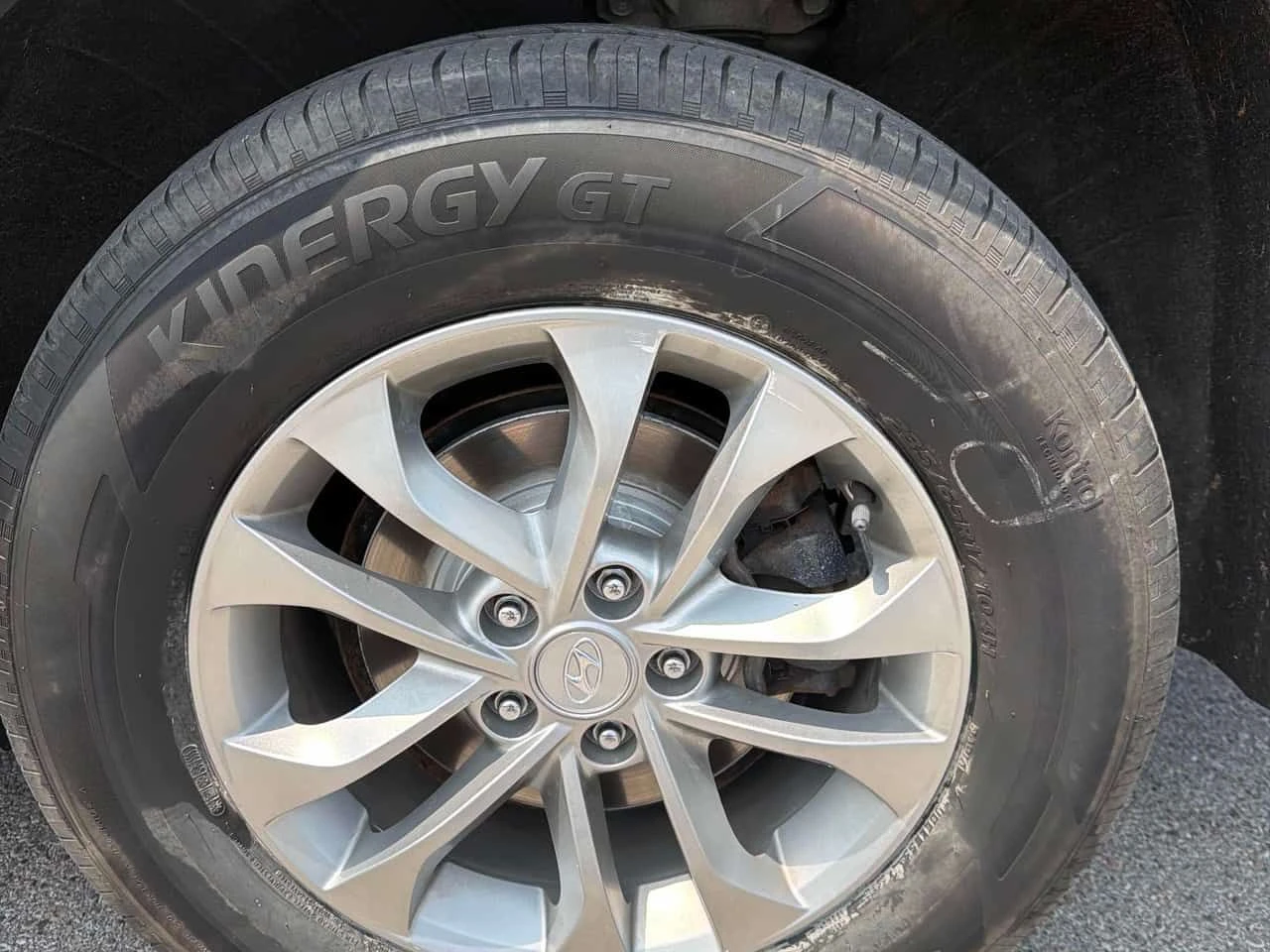Hyundai Santa fe Essential/CARFAX/ФИНАНСИРАНЕ, снимка 16 - Автомобили и джипове - 54853821