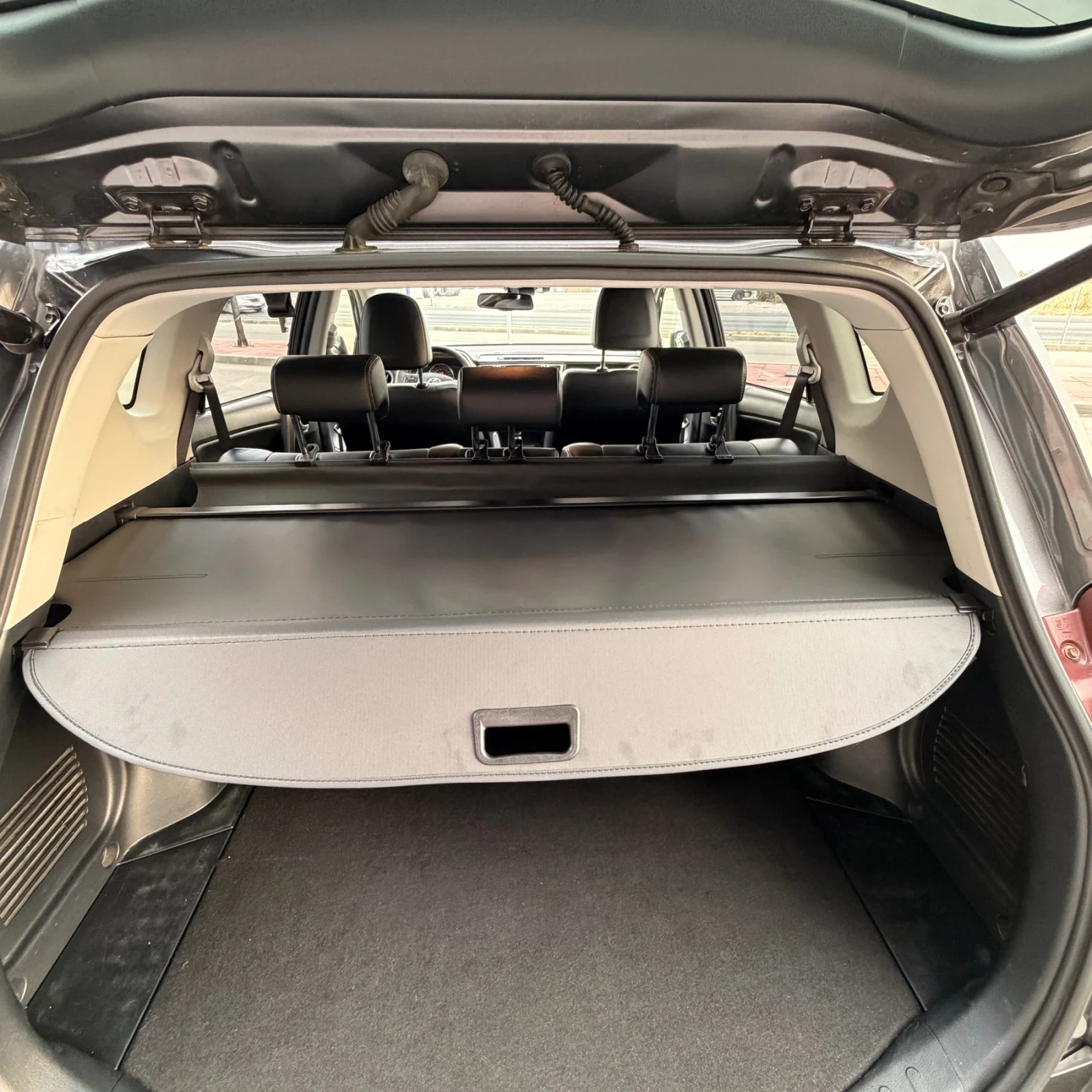 Toyota Rav4 2.2D4D-150к.с.;4х4;ПОДГРЕВ;КОЖА;ЕЛ.БАГАЖНИК;КАМЕРА, снимка 13 - Автомобили и джипове - 55709306