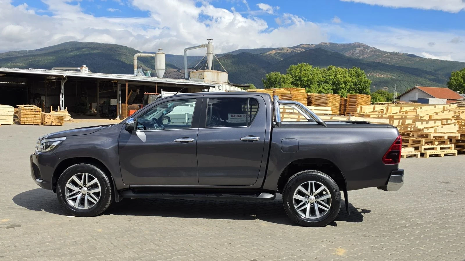 Toyota Hilux, снимка 9 - Автомобили и джипове - 56340682