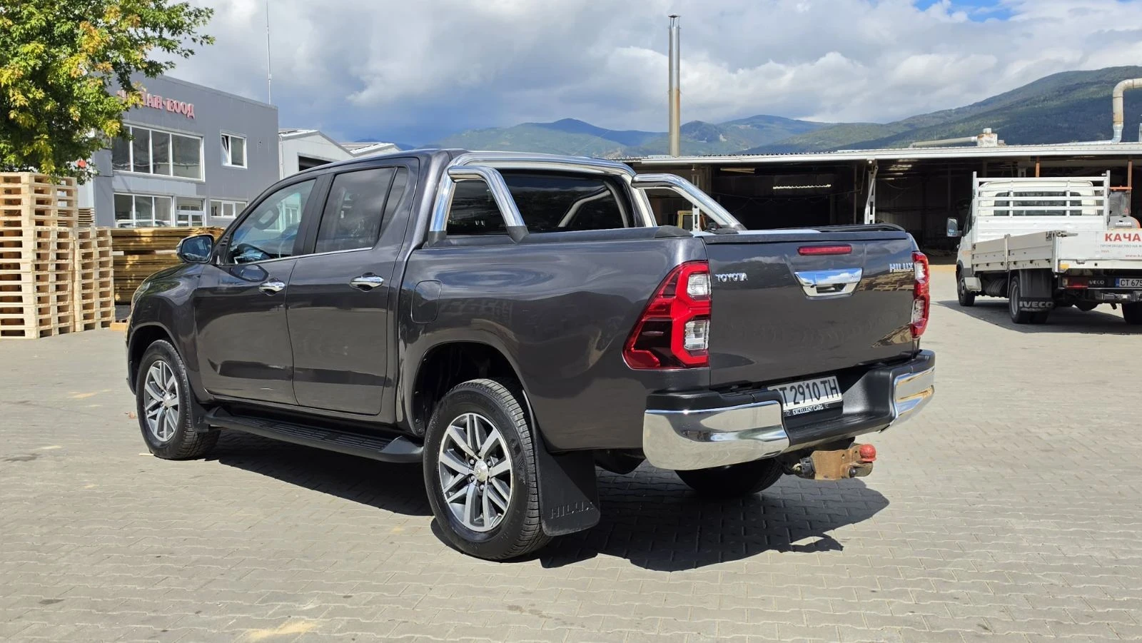 Toyota Hilux, снимка 8 - Автомобили и джипове - 56340682
