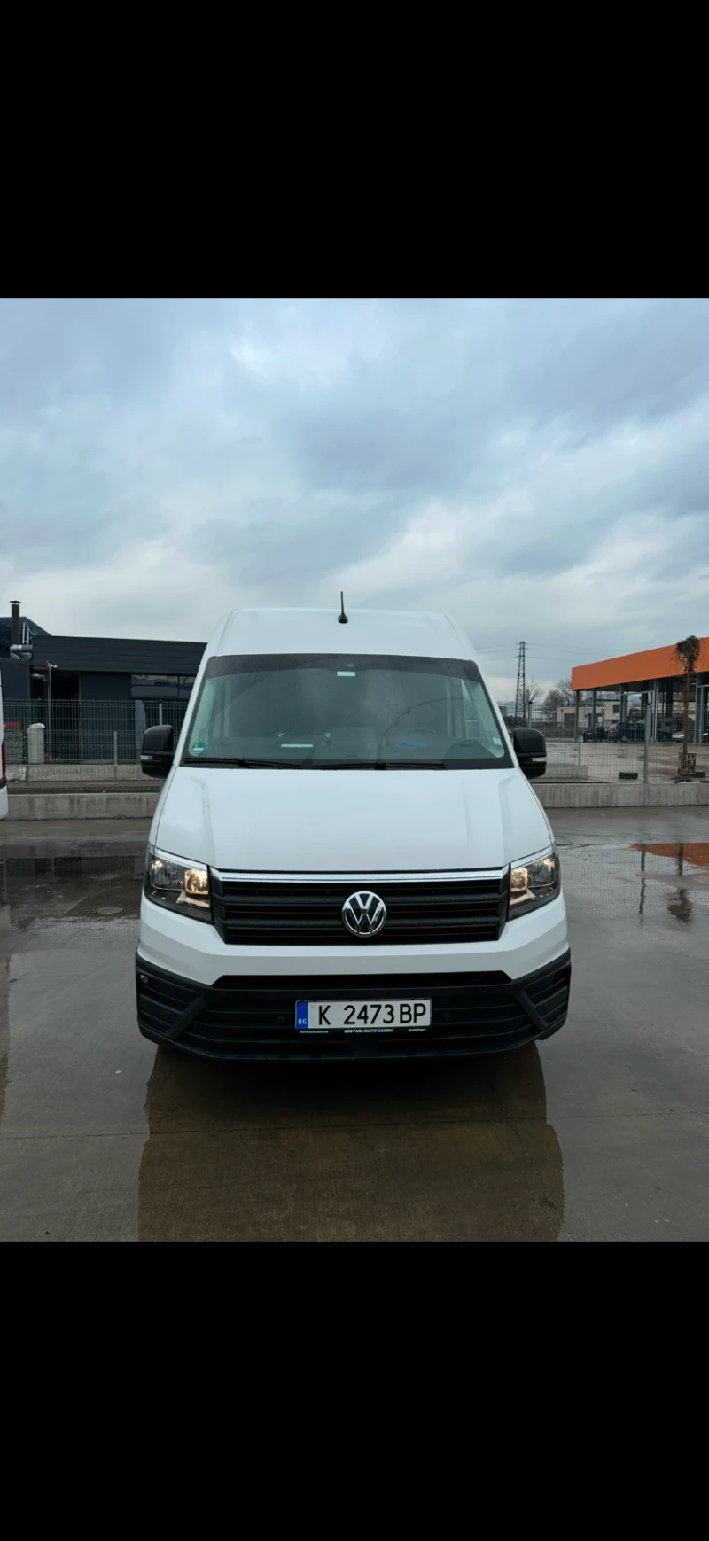 VW Crafter, снимка 2 - Бусове и автобуси - 48111462