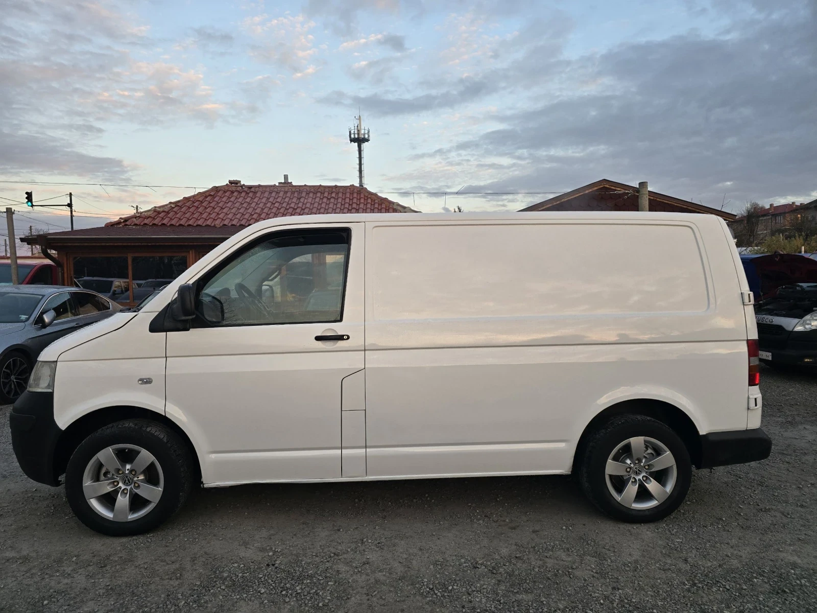 VW Transporter 2.5tdi  - изображение 7