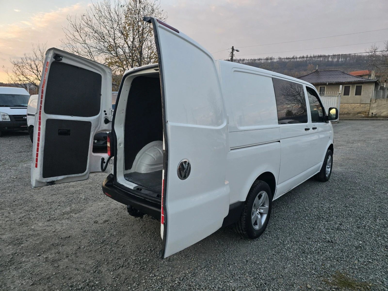 VW Transporter 2.5tdi  - изображение 9