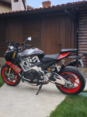 Aprilia Tuono V4 1100 FACTORY  | Mobile.bg    3