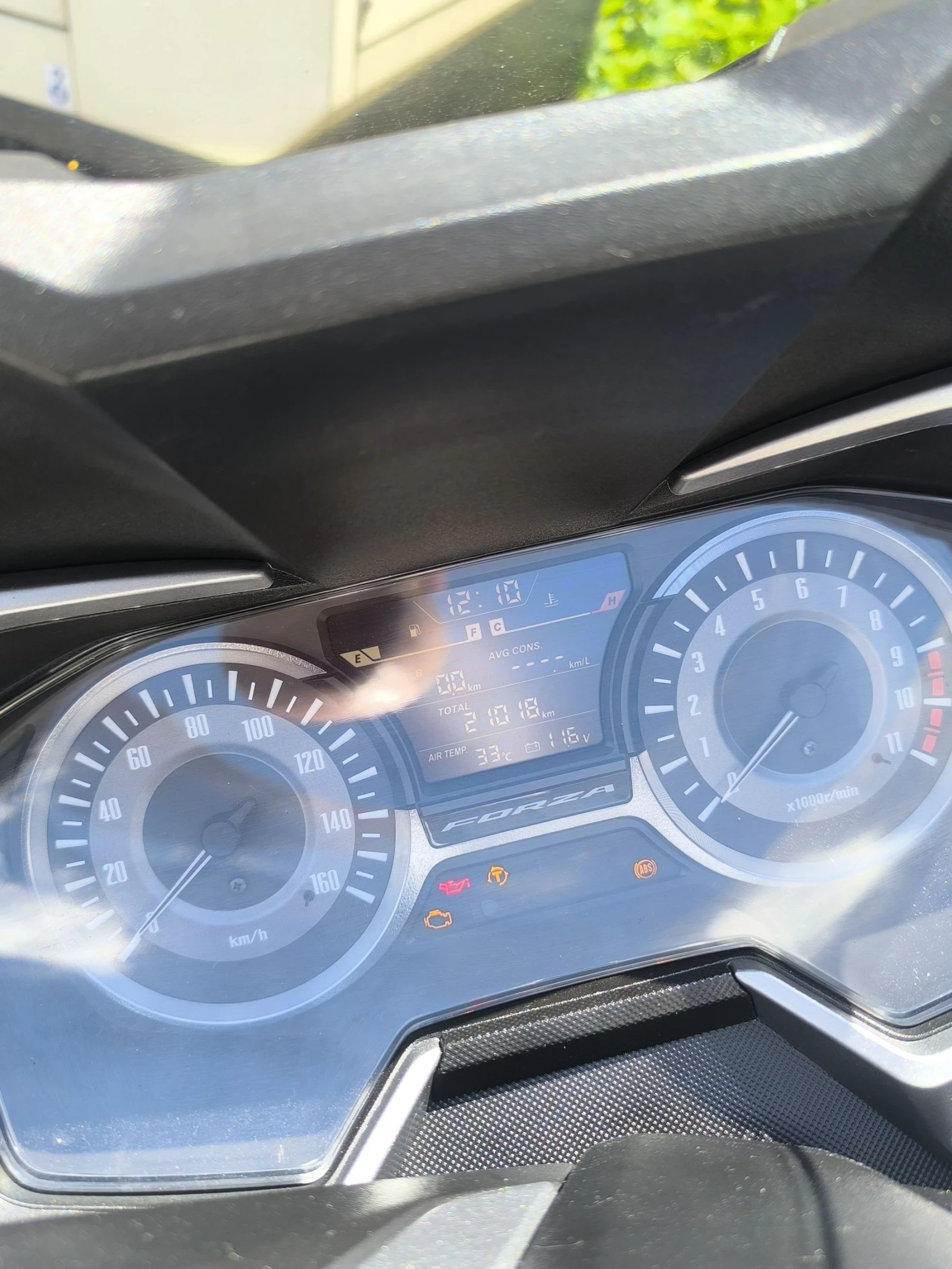 Honda Forza Keyless Abs traction Подгрев Смарт куфар, снимка 9 - Мотоциклети и мототехника - 54830699