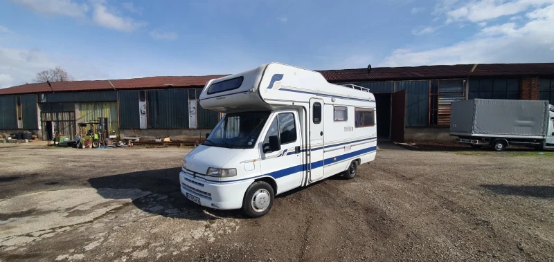 Кемпер Peugeot Boxer, снимка 2 - Каравани и кемпери - 47930650