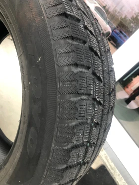 Гуми Зимни 265/65R18, снимка 3