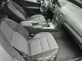Mercedes-Benz C 220 2.2, снимка 9