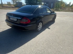 Mercedes-Benz E 220, снимка 3