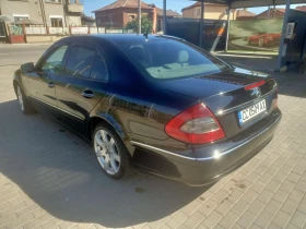 Mercedes-Benz E 220, снимка 4