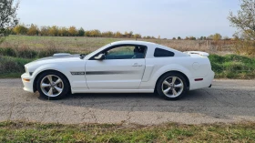 Ford Mustang GT California Special V8, снимка 2