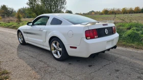 Ford Mustang GT California Special V8, снимка 8